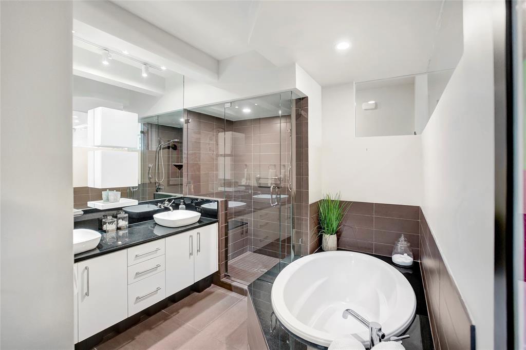 One Montgomery Plaza Residence Condo - Residential