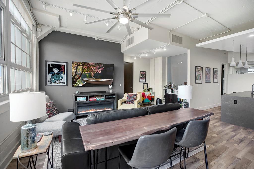 One Montgomery Plaza Residence Condo - Residential