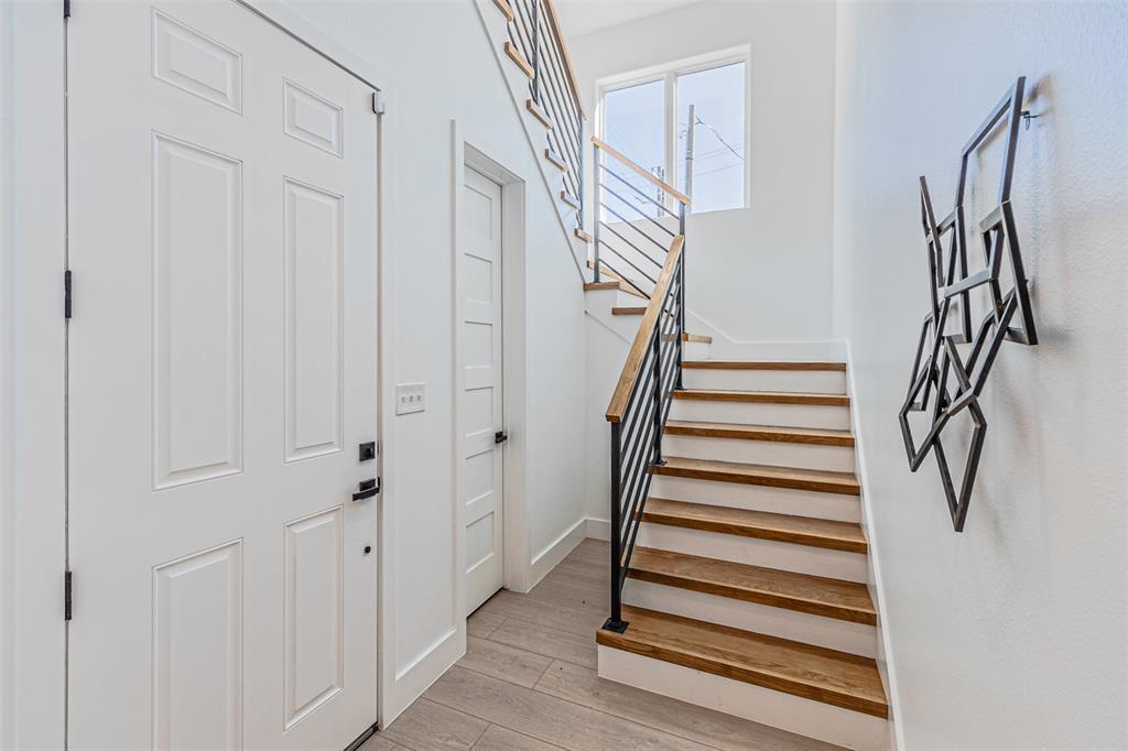 Clifton Place 02 - Residential