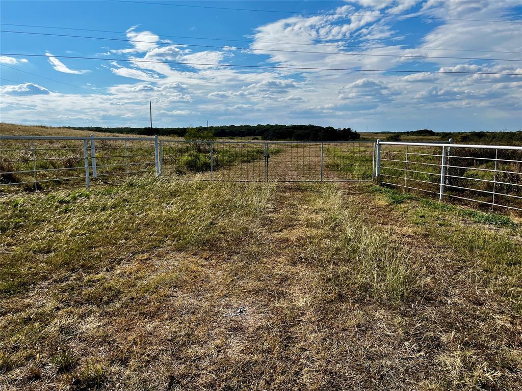 J W Mccomb Survey - Land
