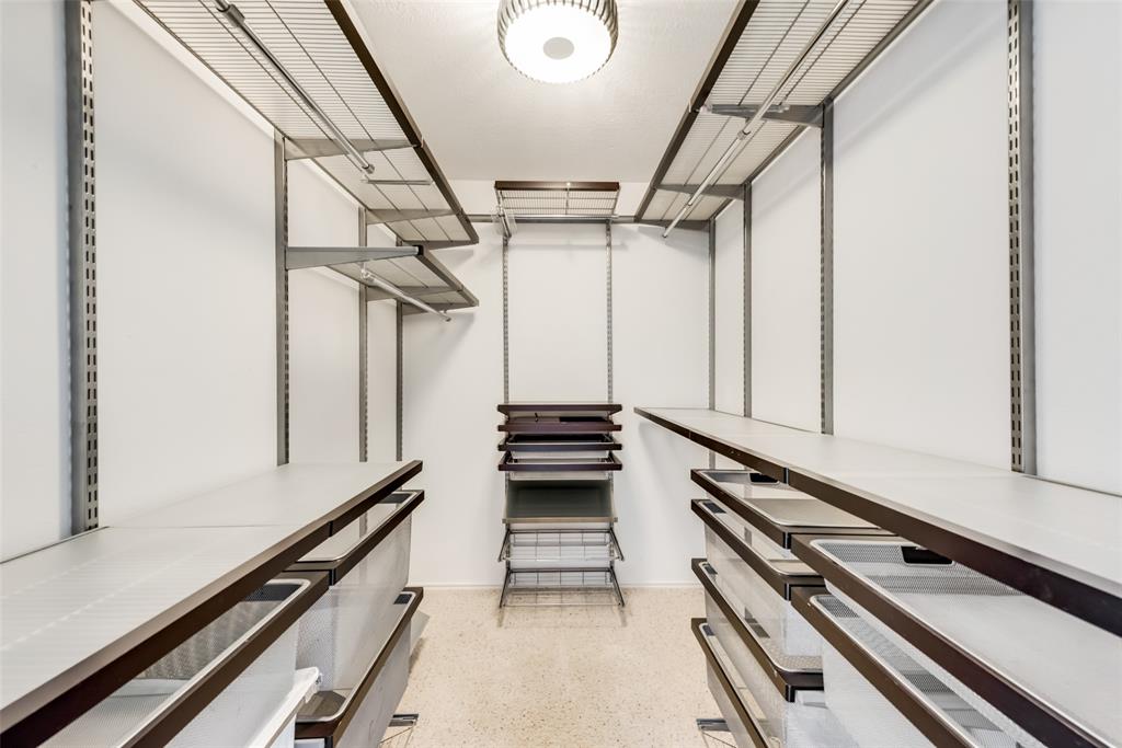 Williamsburg Condo Ph 02 - Residential Lease