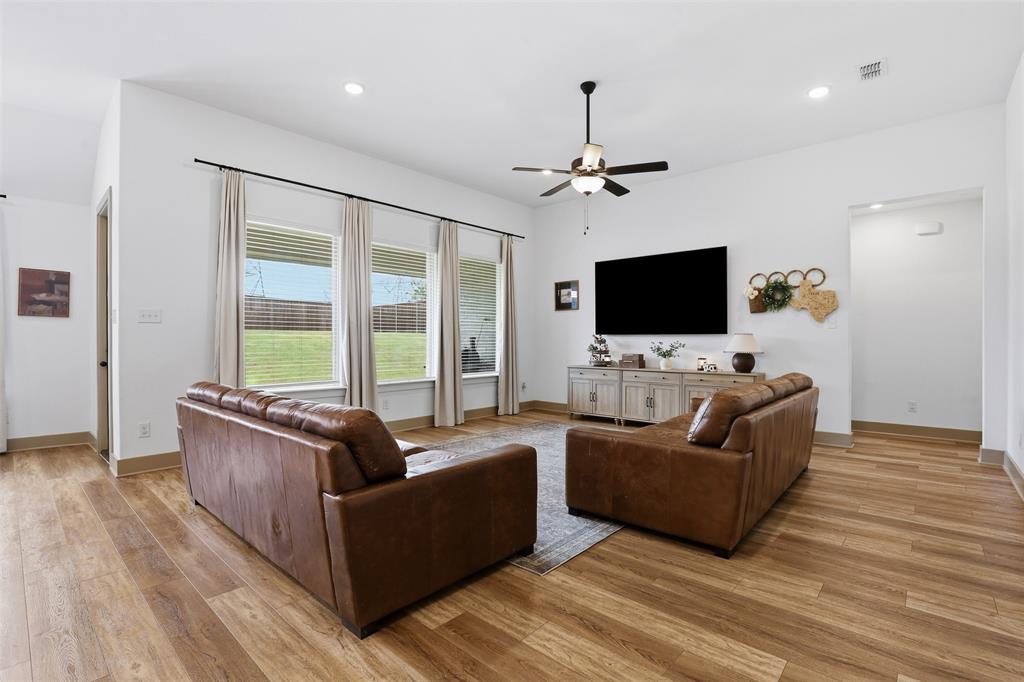 Ventana Ph 5a - Residential