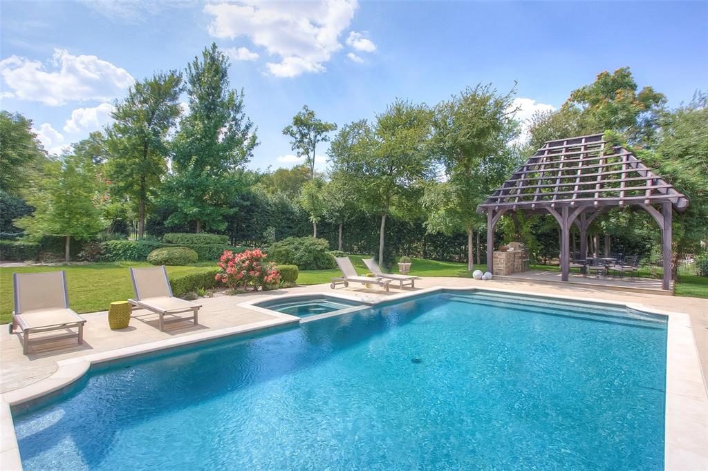 Welcome to 3640 Middlewood Drive, once the Southern Accents show home. This English manor home engulfs you in refined luxury living. No detail is forsaken in this home - this spacious, gorgeous property has it all. You are greeted with a stone facade and beautiful, mature landscaping. The entry is adorned with a luxurious wallpaper, along with many other rooms in the home. Hand-beveled wide plank oak flooring runs throughout. The fireplaces are embellished with handmade tiles from Maine and mantels from England. The custom finishes in this home are the epitome of luxury - high end marble from Ann Sacks, intricate millwork, oak cabinetry, Venetian plaster, and countless others. Want for nothing in this prestigious, estate-like home in premier Riverhills Phase 1 - it is truly one of a kind.

Schedule all appointments through Margaret Coulborn- must have at least 2 hour notice