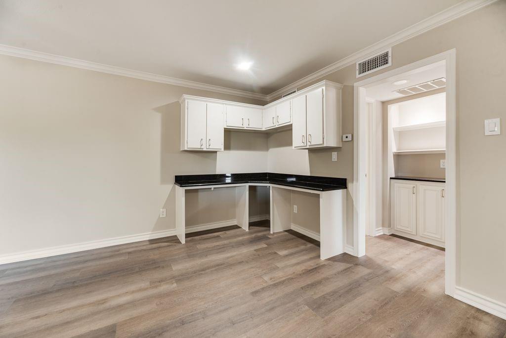 Tara Place Condo - Residential