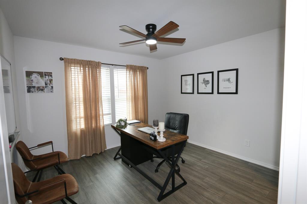 River Oaks (Sawmill Road) - Residential