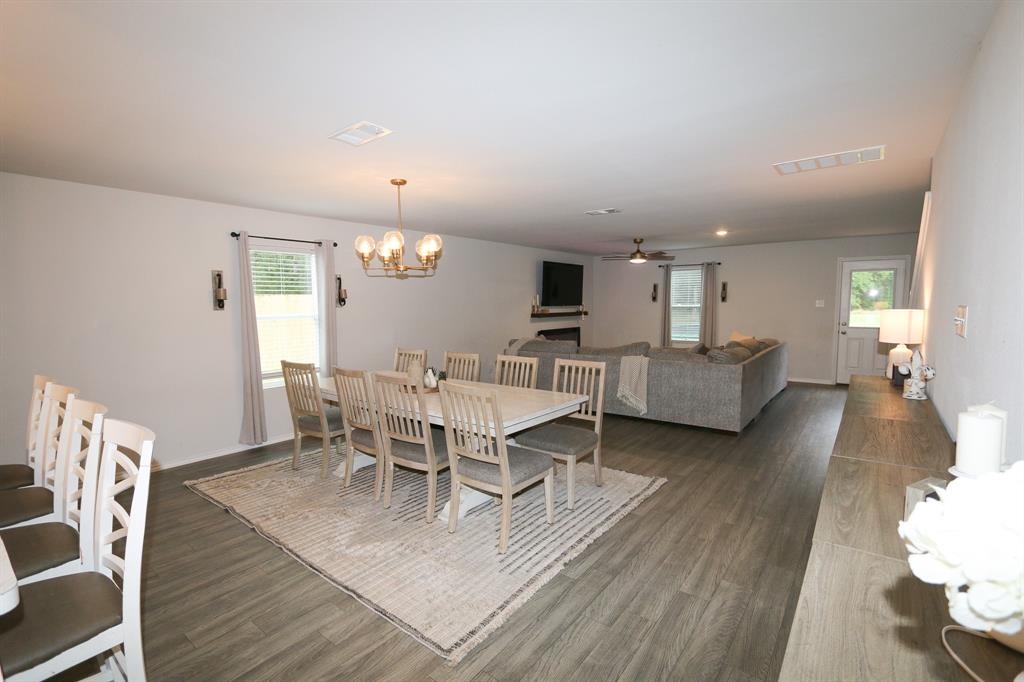 River Oaks (Sawmill Road) - Residential