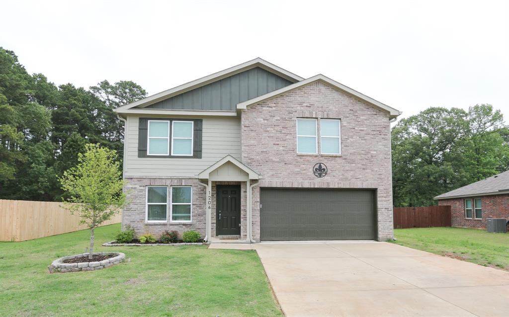 River Oaks (Sawmill Road) - Residential