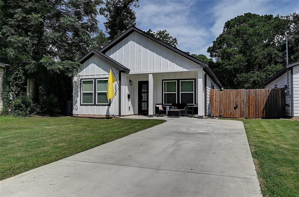 Lincoln Place - Residential
