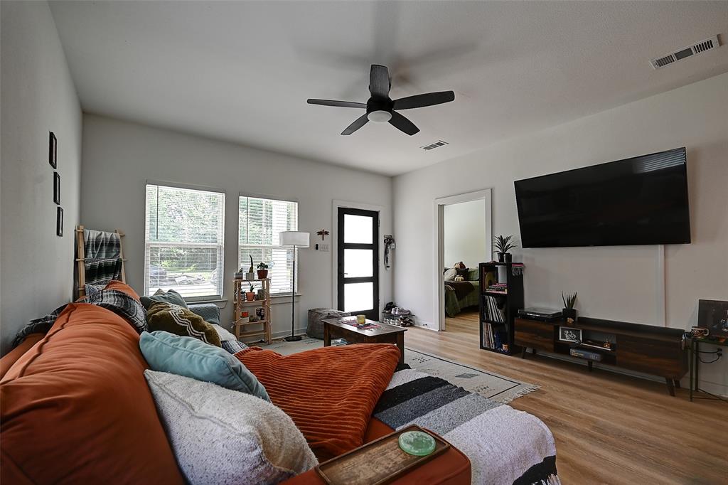 Lincoln Place - Residential