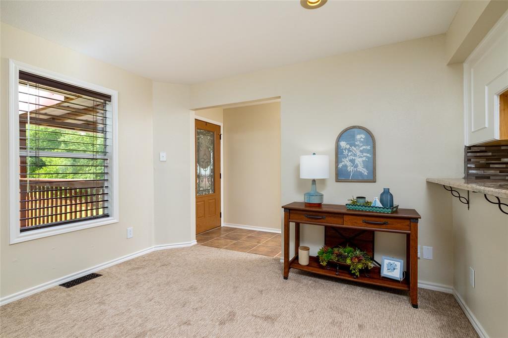 Lakeway Estate - Residential