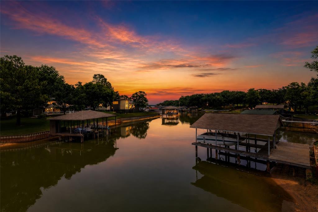 Lakeway Estate - Residential