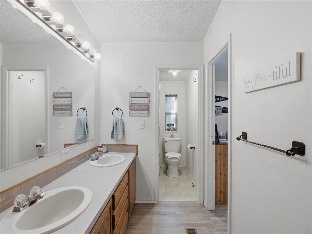 (YS2) S. E. YOUNG CO. - Residential