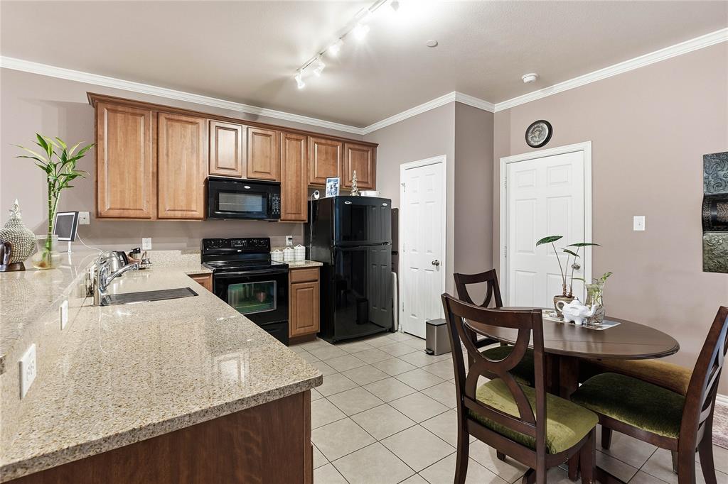 Villas At Willow Grove - Residential