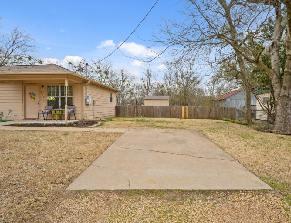 Orig Town Of Lone Oak - Residential