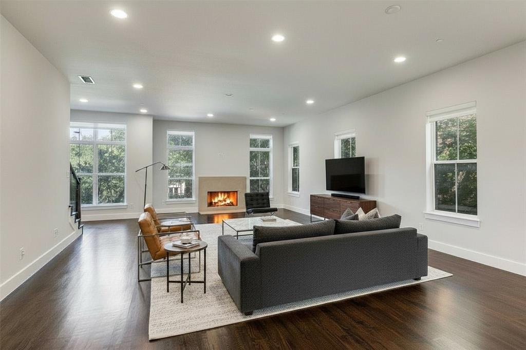 Greenway Place Condo - Residential