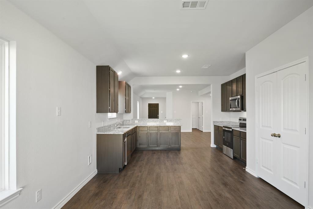 Christian Meadows - Residential
