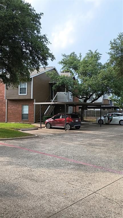 Meadows Condo - Residential