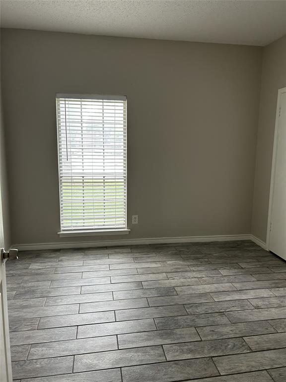 Meadows Condo - Residential