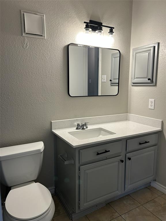 Meadows Condo - Residential