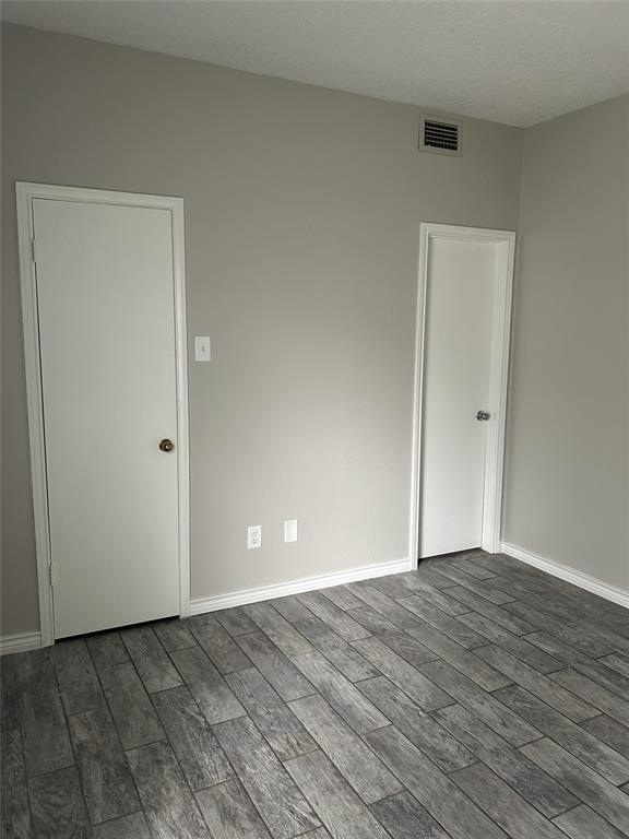 Meadows Condo - Residential