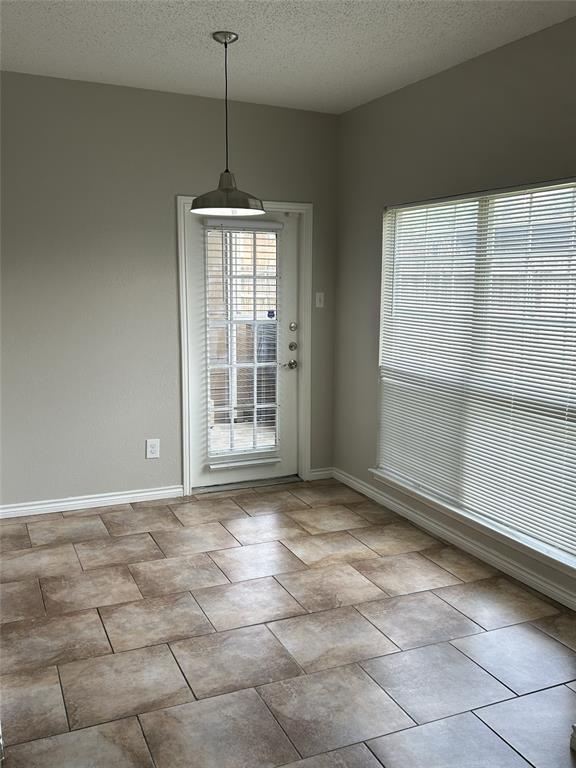 Meadows Condo - Residential