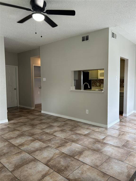 Meadows Condo - Residential
