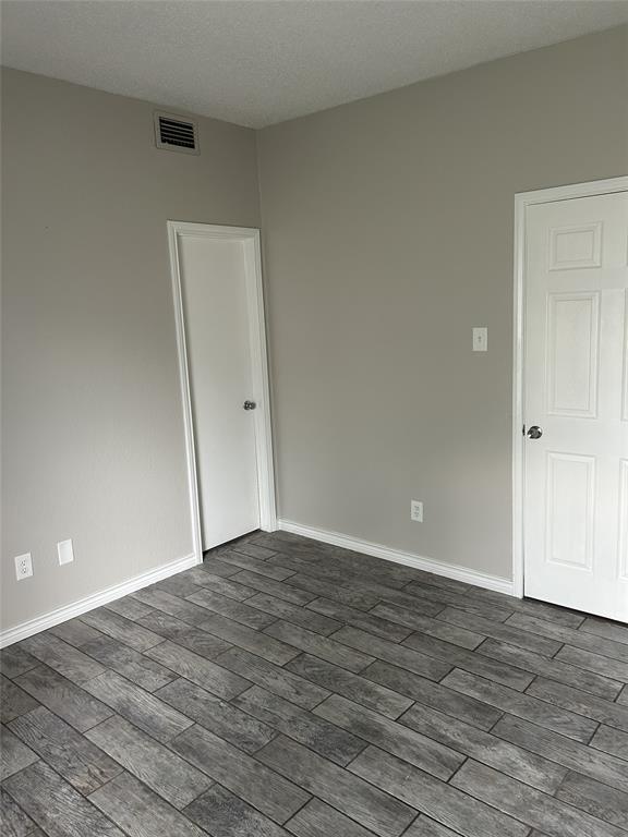 Meadows Condo - Residential