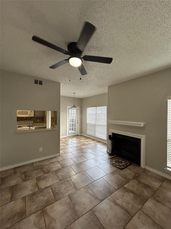 Meadows Condo - Residential