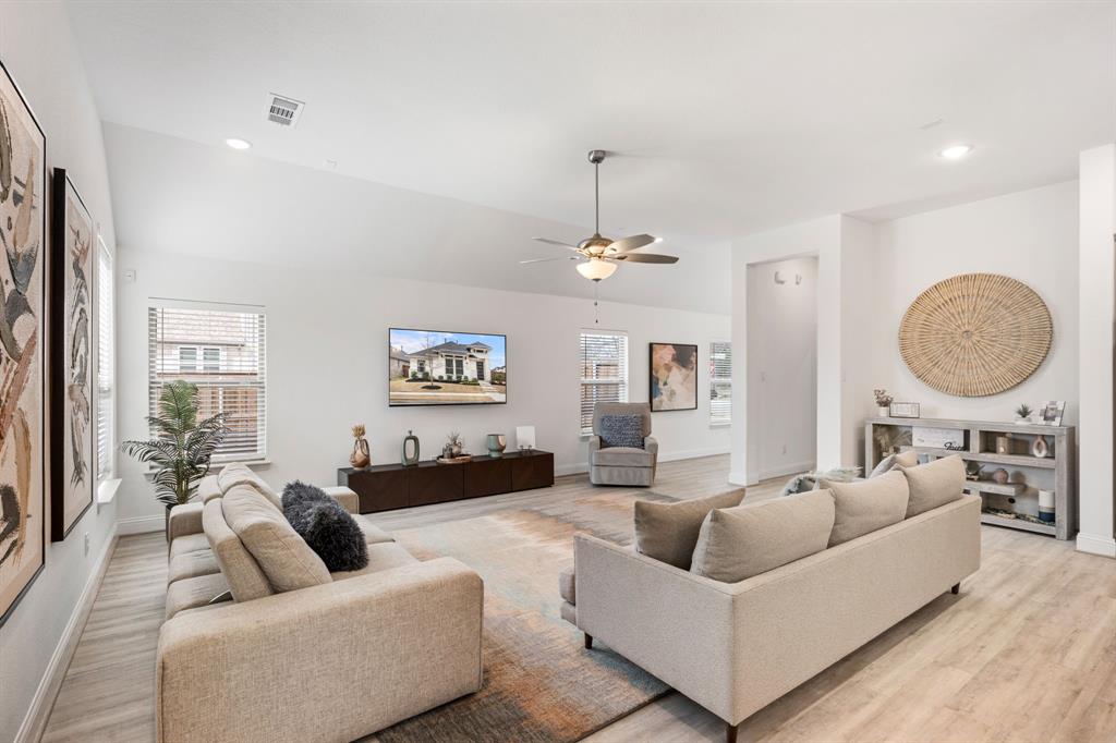 Trinity Falls - Residential