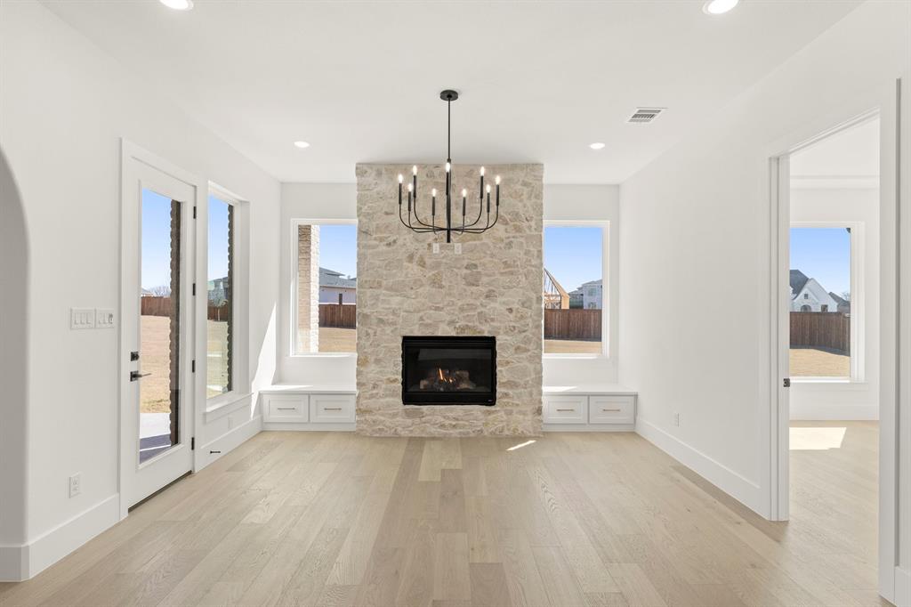 Mustang Lakes - Residential