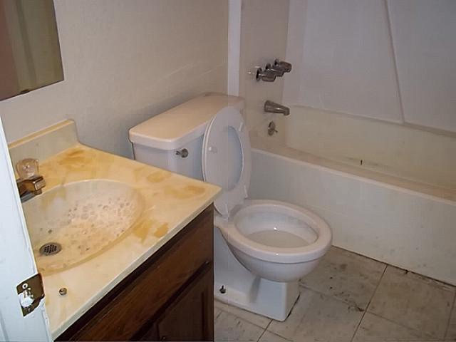 westlawn addition - Residential Lease