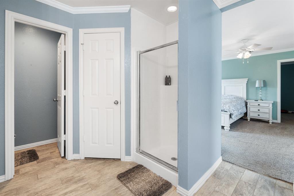 ABST 470 TR 2H J M JAMES - Residential