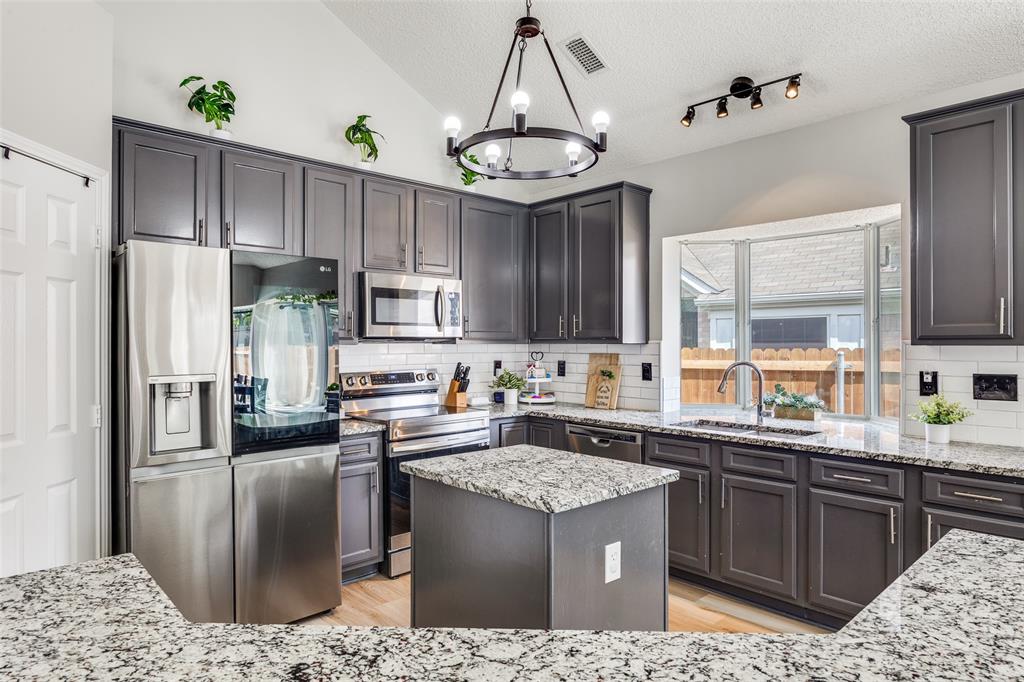 Hunters Glen Twelve - Residential