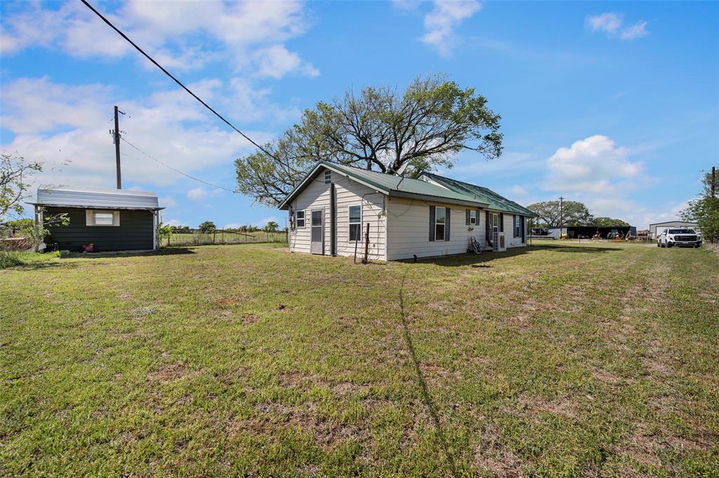 Nocona - Land