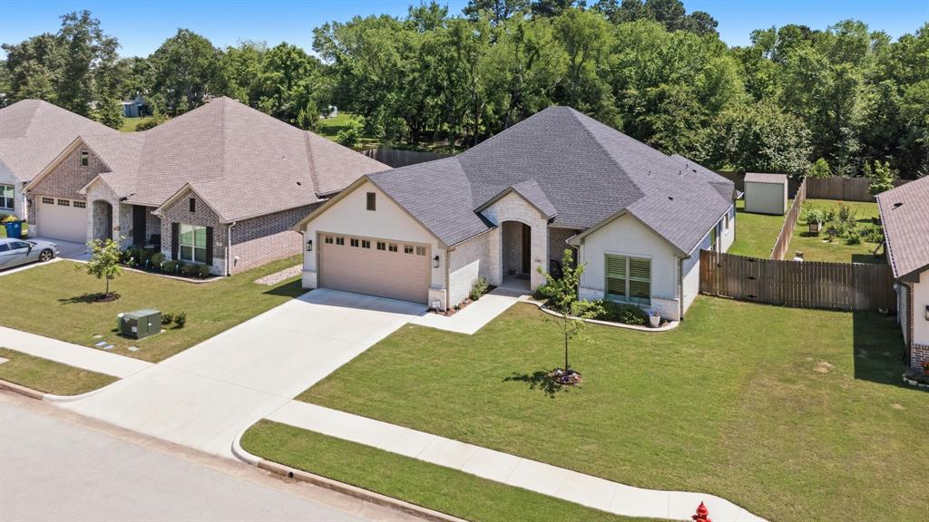 DEER POINT ESTATES - Residential