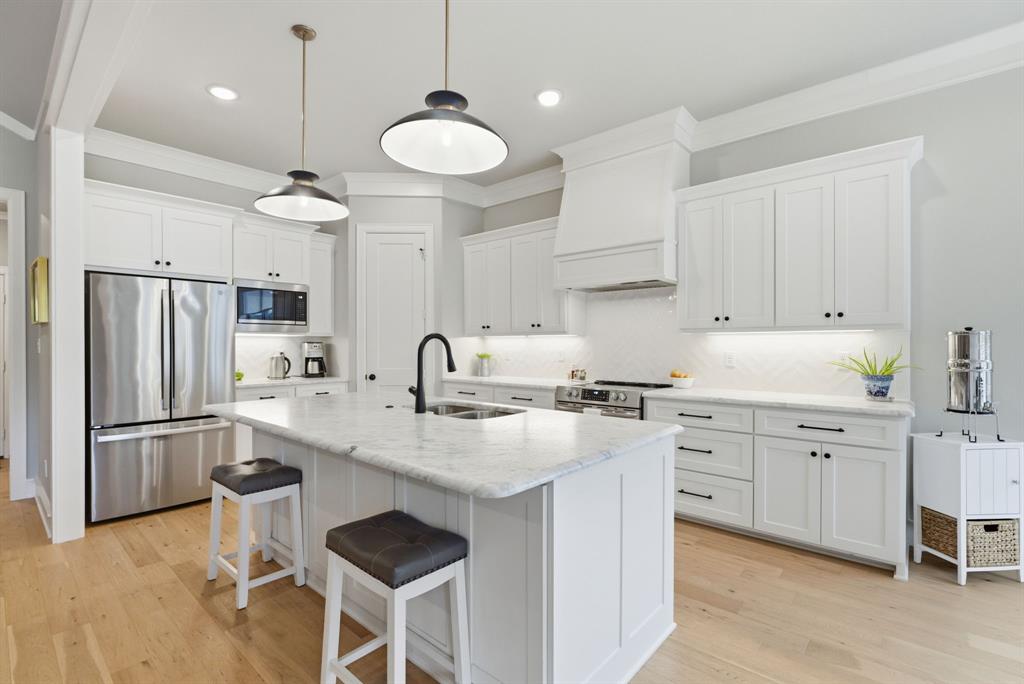 DEER POINT ESTATES - Residential