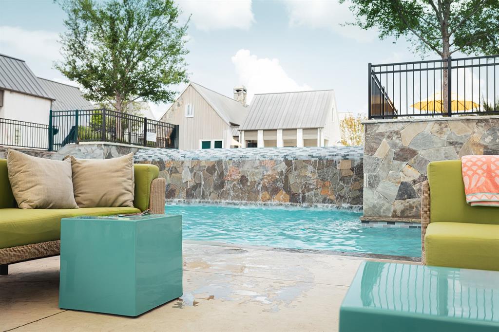 The Grove Frisco - Residential