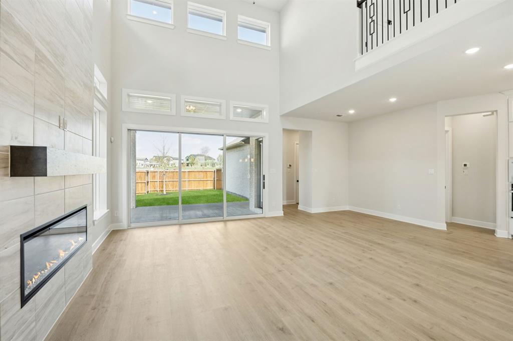 The Grove Frisco - Residential