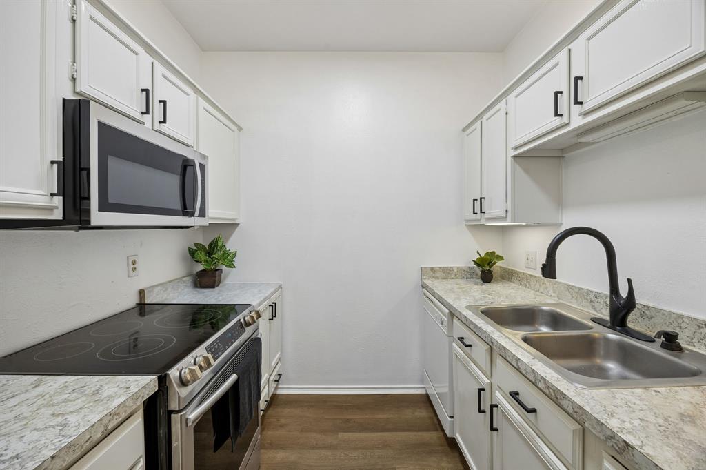 Trinity Forest Condo - Residential
