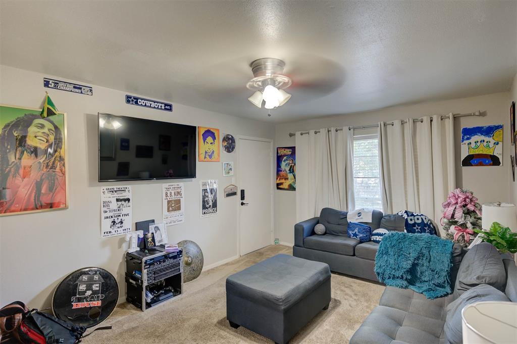 East Kings Court - Residential