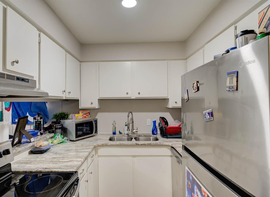 East Kings Court - Residential