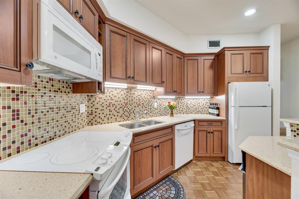 Woodshire Court Condos - Residential