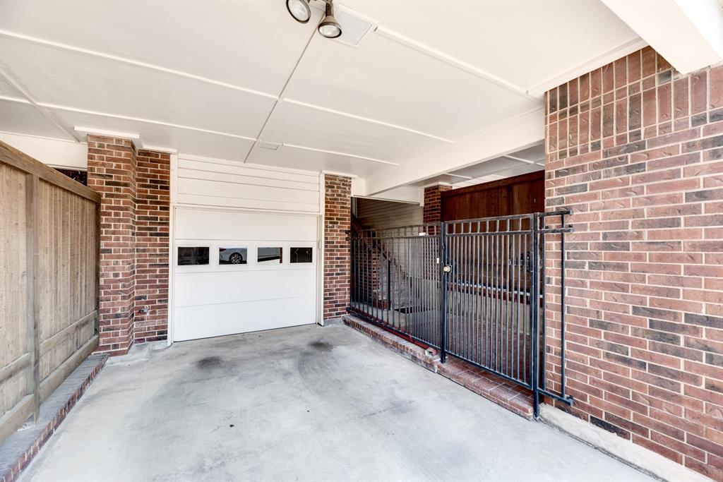 Woodshire Court Condos - Residential