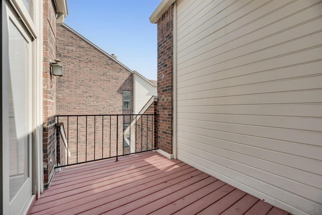 Woodshire Court Condos - Residential