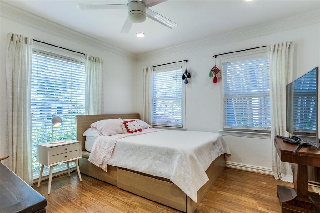 Lake Crest - Residential