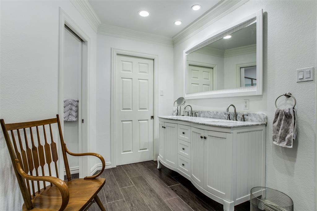 Lake Crest - Residential