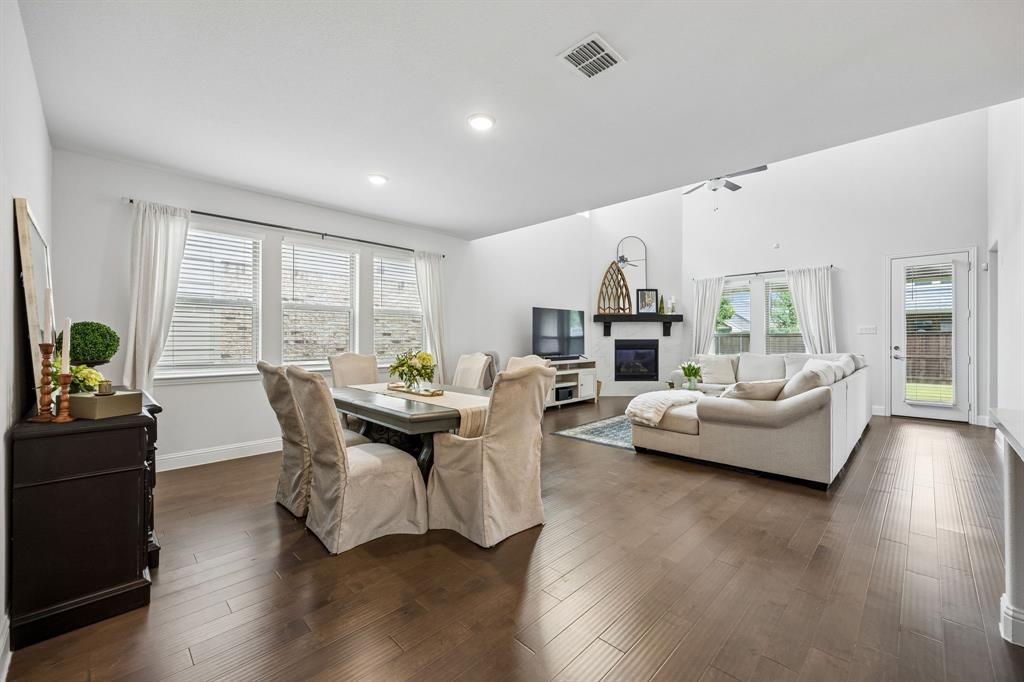 The Ridge Northlake Ph 1 - Residential