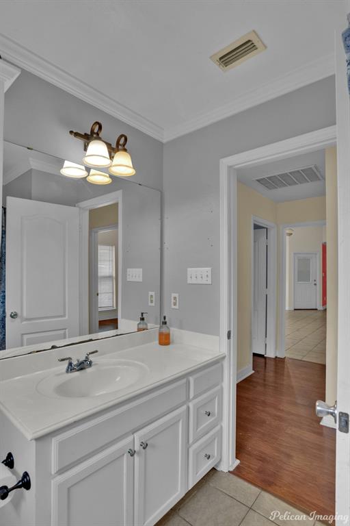 Oak Mdw Place - Residential