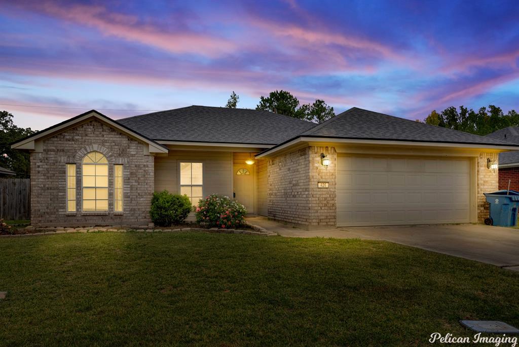 Oak Mdw Place - Residential
