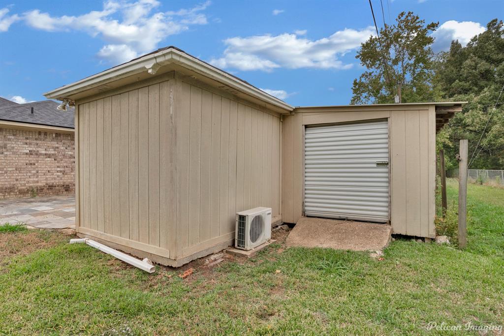 Oak Mdw Place - Residential